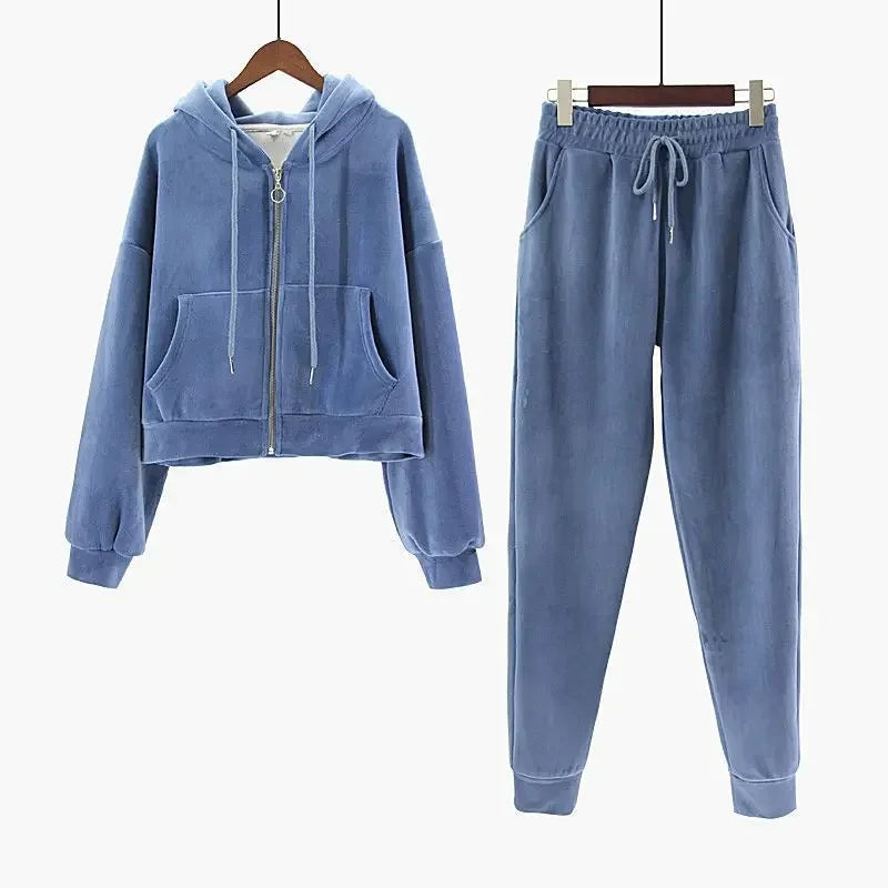 Women’s Fleece-Lined Zip-Up Lounge Set-HighTouch