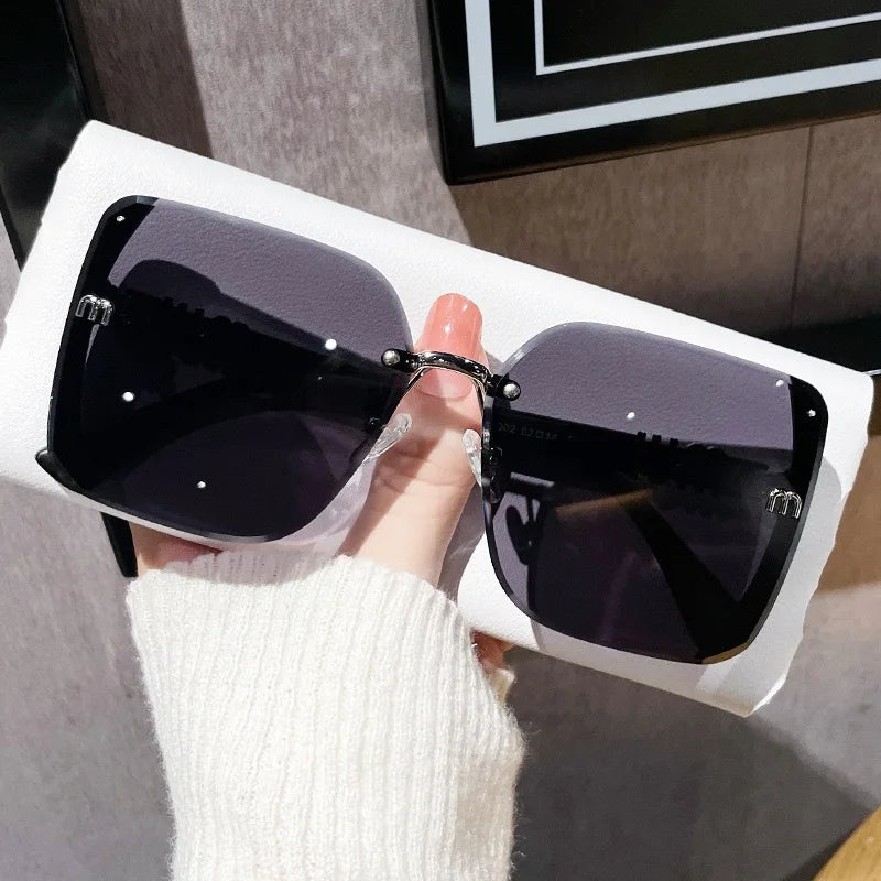Oversized Square Sunglasses – Luxury Vintage Women’s UV400 Shades