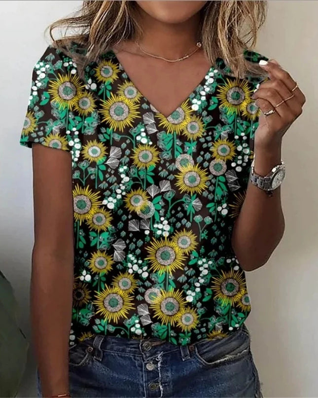 Vintage Floral 3D Print V‑Neck Tee – Oversized Harajuku Style