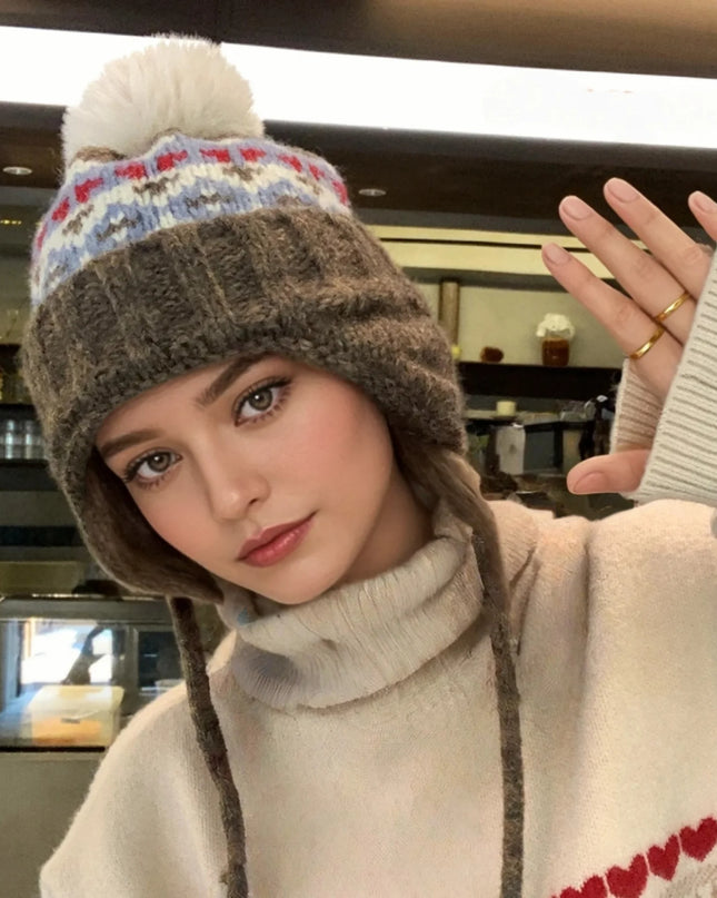 Fashionable Women's Winter Beanie with Pom-Pom