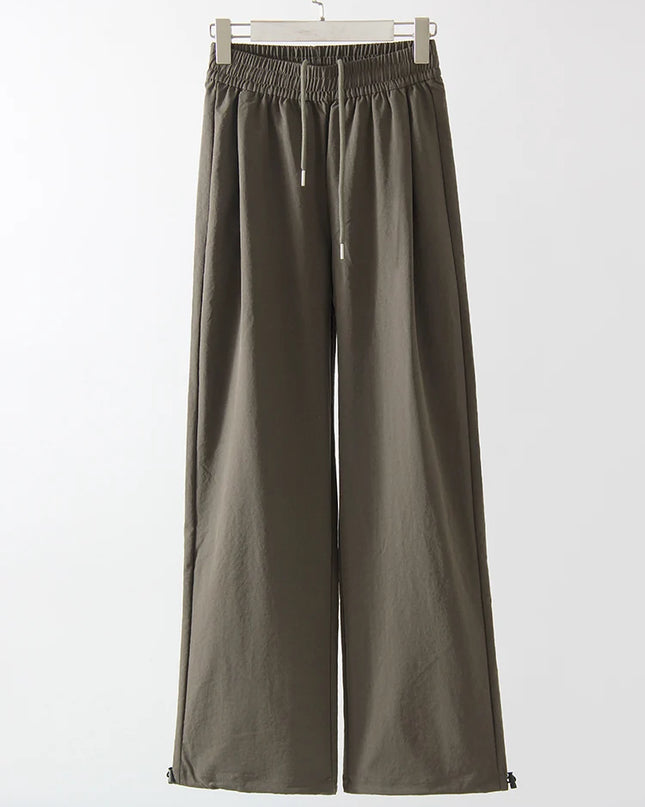 Stay Fresh & Stylish – High-Waist White Wide-Leg Sweatpants