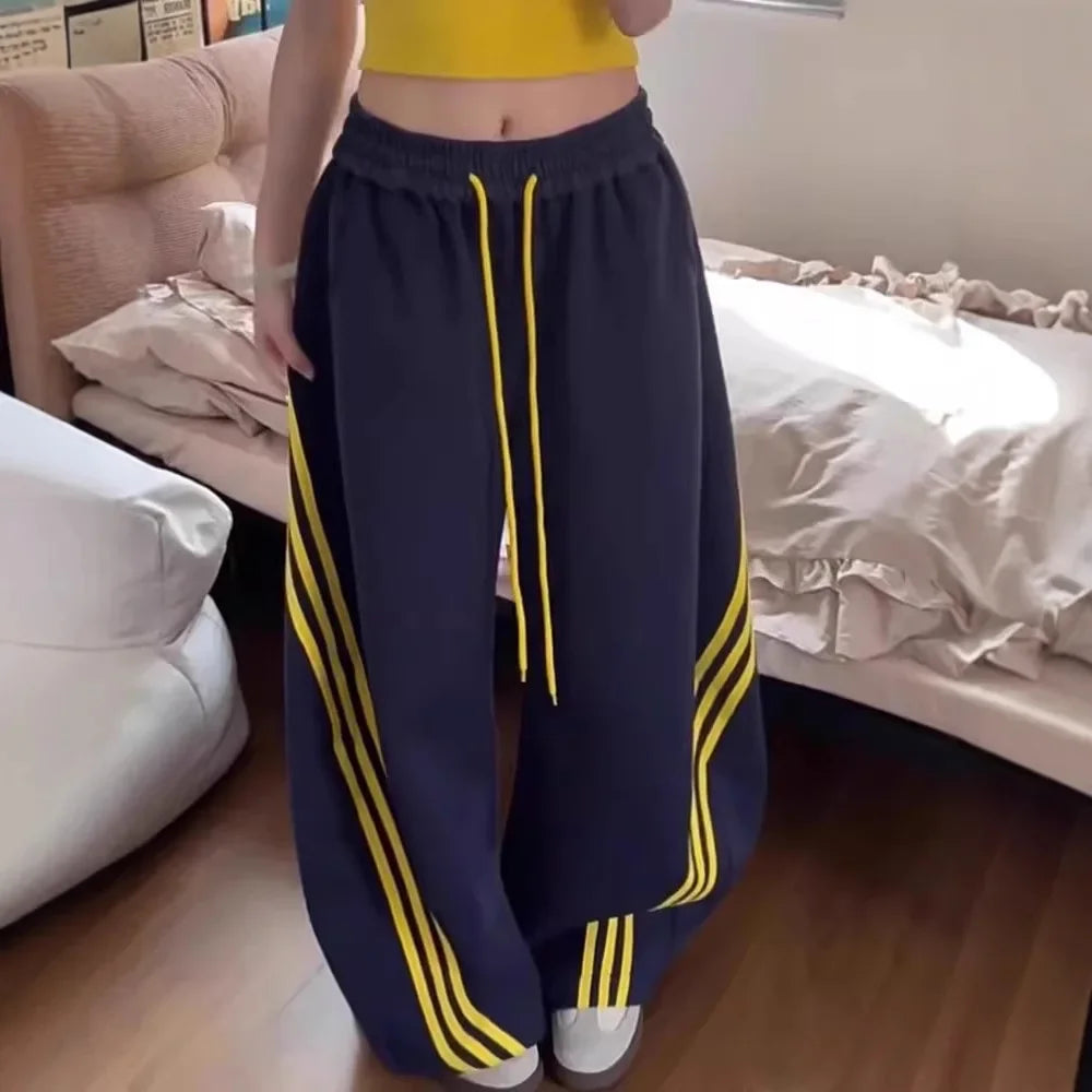Vintage Wide-Leg Sweatpants – Loose-Fit Casual Trousers for Men-HighTouch