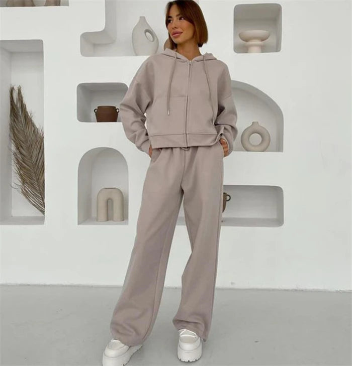 Women’s Zip-Up Hoodie & Pants Set-HighTouch