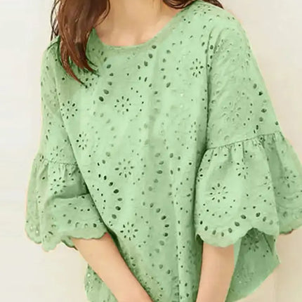 Elegant Hollow-Out Lace Blouse