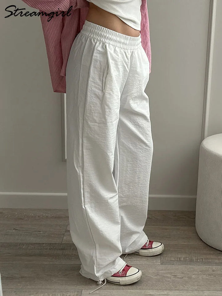 Stay Fresh & Stylish – High-Waist White Wide-Leg Sweatpants-HighTouch