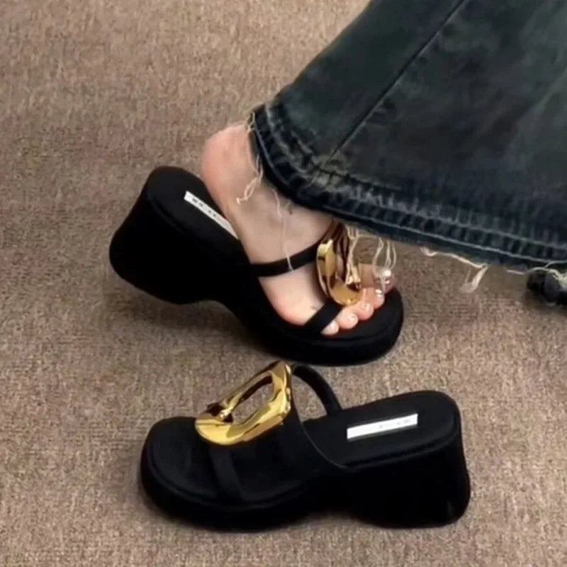 Women’s Metal-Detail Thick-Heel Platform Slides-HighTouch