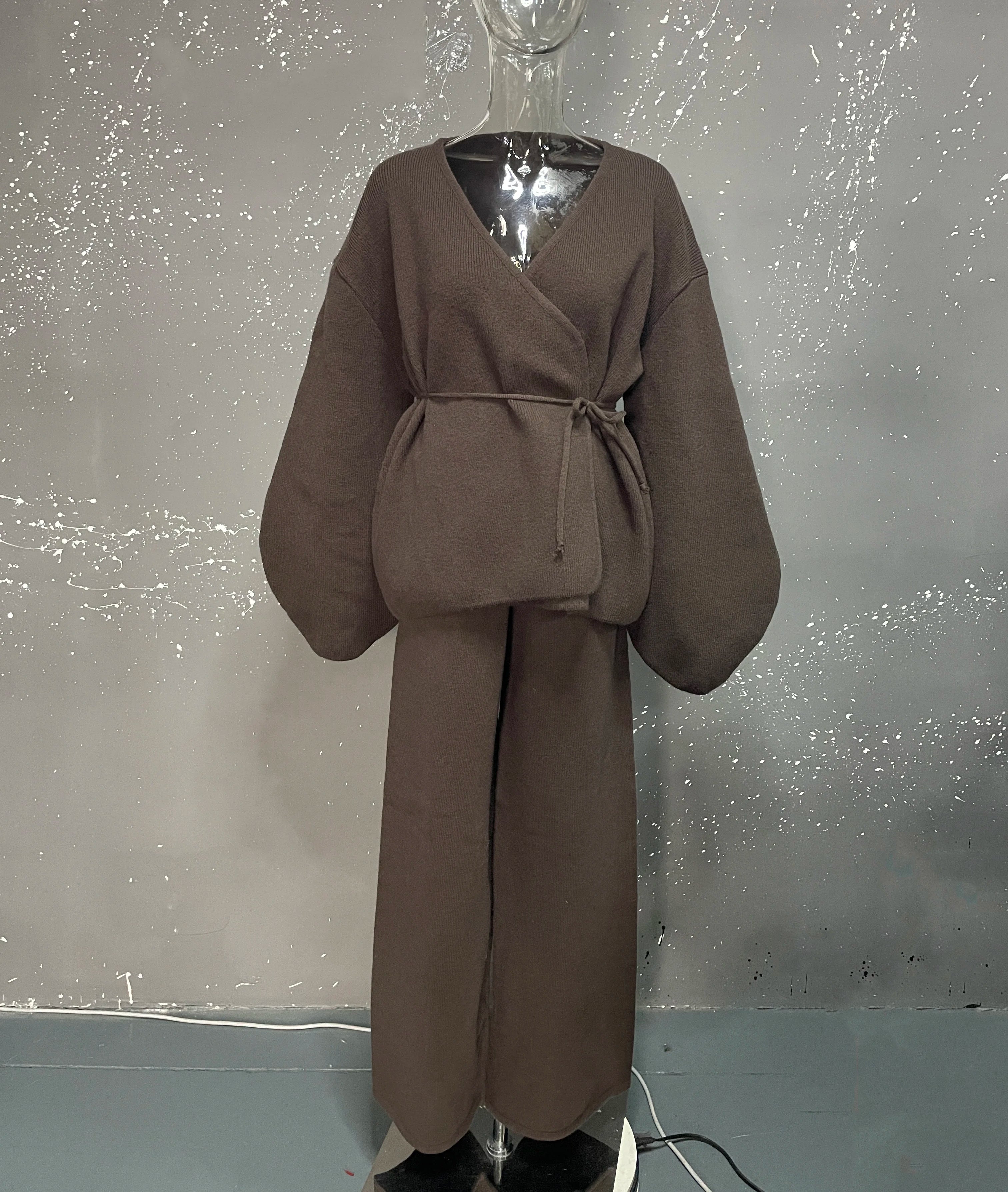 Women’s V‑Neck Knit Set