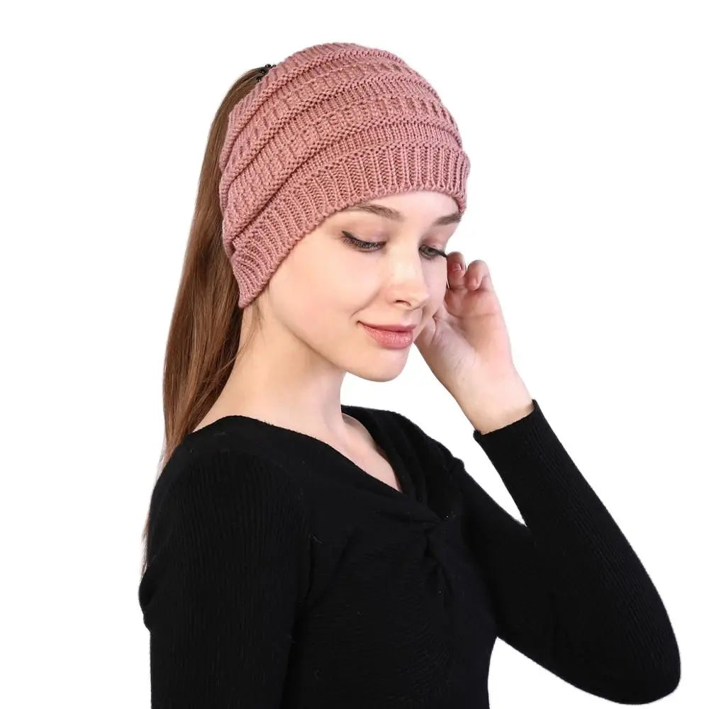 Women’s Ponytail Knitted Beanie-HighTouch