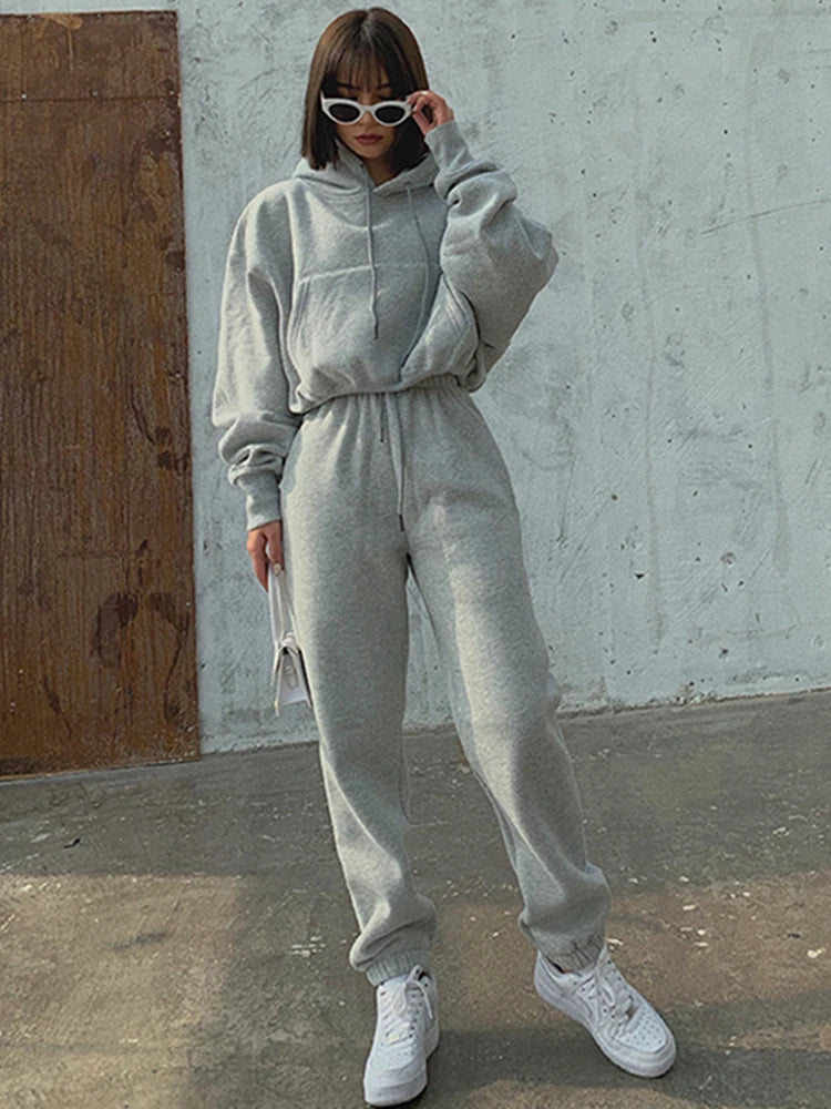 Women’s Fleece Tracksuit Set – Soft Hoodie & Jogger Pants for Cozy Style-HighTouch