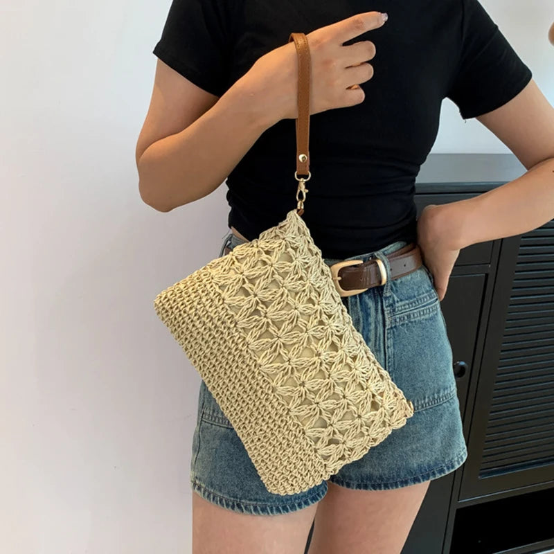 Stylish Straw Crossbody Bag – Woven Shoulder Purse