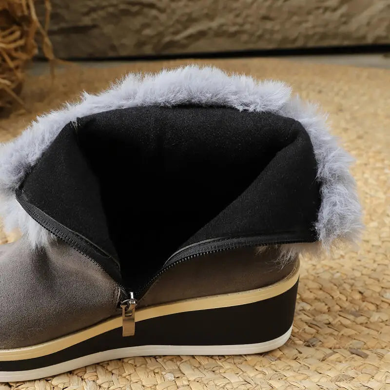 Women's Fur-Lined Winter Boots – Warm & Cosy
