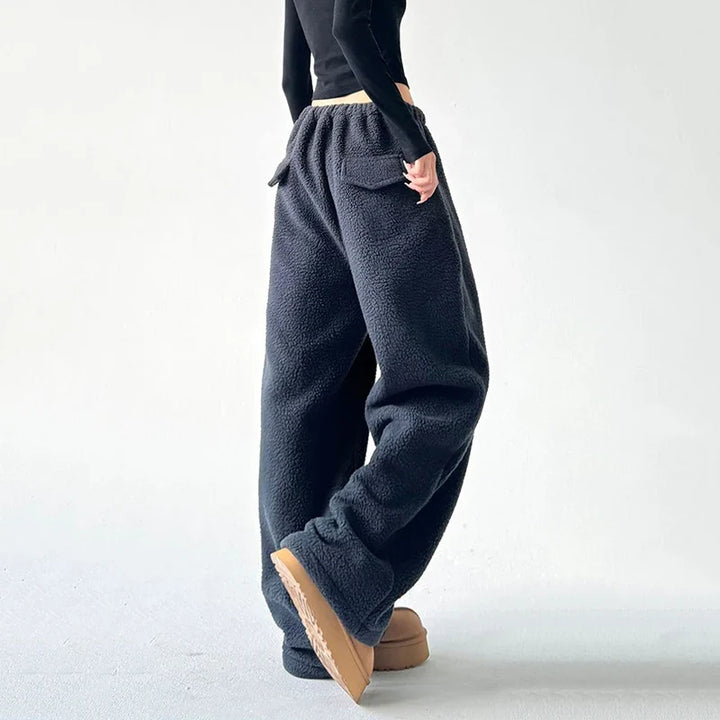 Women’s Fleece Pants with Relaxed Fit for Everyday Wear