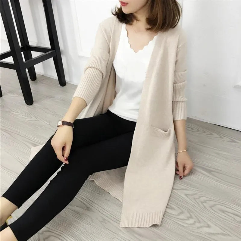 Women’s Long Winter Zipper Jacket – Elegant Street-Style Coat with Pockets