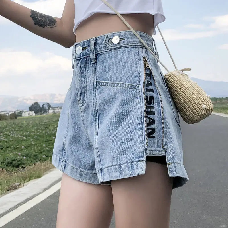Y2K Harajuku Wide Mini Denim Shorts – Elastic Punk Print Jean Shorts for Women