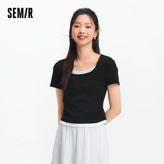 Sleek Fake Two‑Piece Cropped Tee – Slimming U‑Neck for Chic