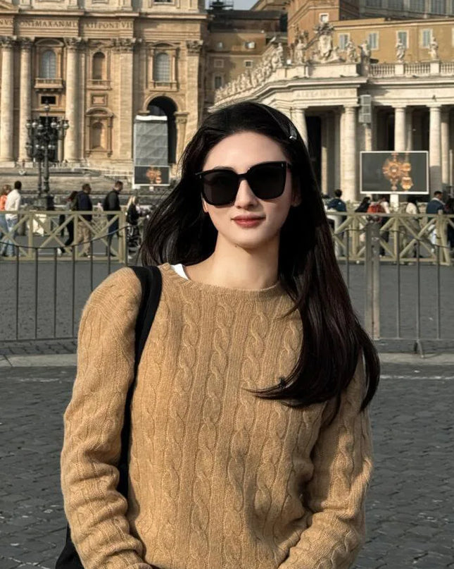 Women’s Thick Knit Oversized Pullover