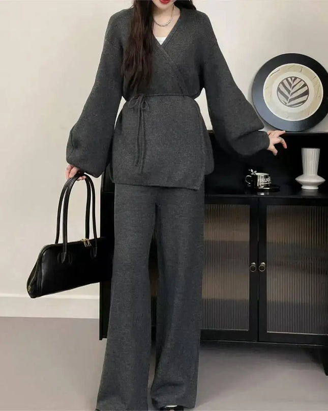 Women’s V‑Neck Knit Set