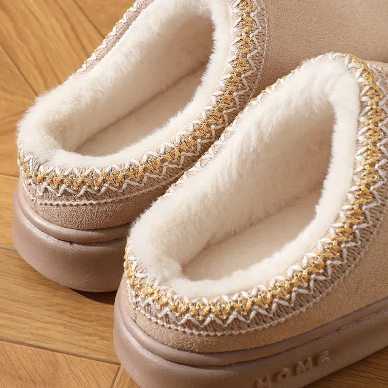 New Fluffy Slippers Women House Flats Fashion Plush Winter Designer Shoes