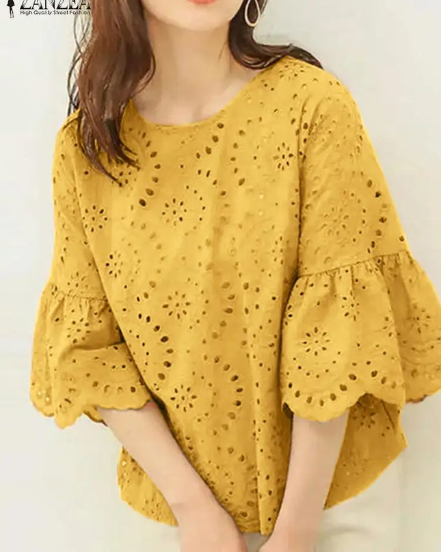 Elegant Hollow-Out Lace Blouse