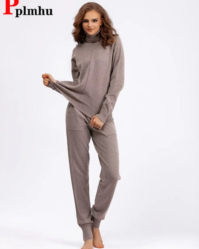 Women’s Knit Two-Piece Set