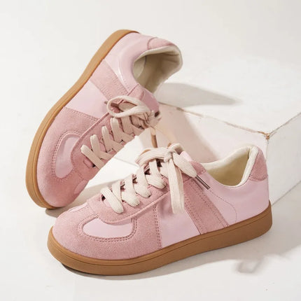 Patchwork Retro Lace-Up Flat Sneakers Women