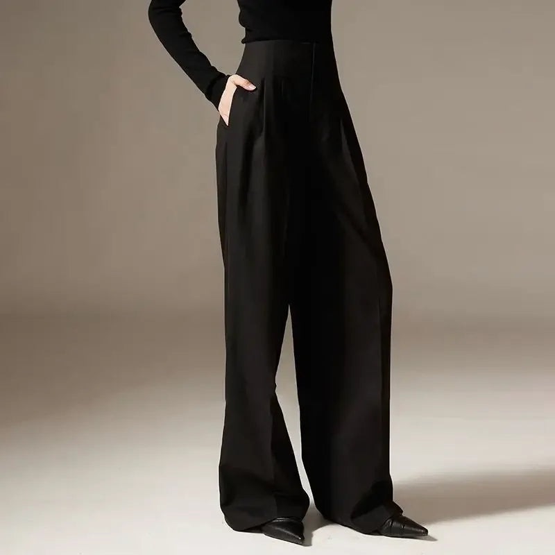 High-Waist Wide-Leg Draped Pants – Sculpting & Sleek Spring Style