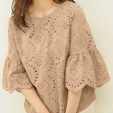 Elegant Hollow-Out Lace Blouse