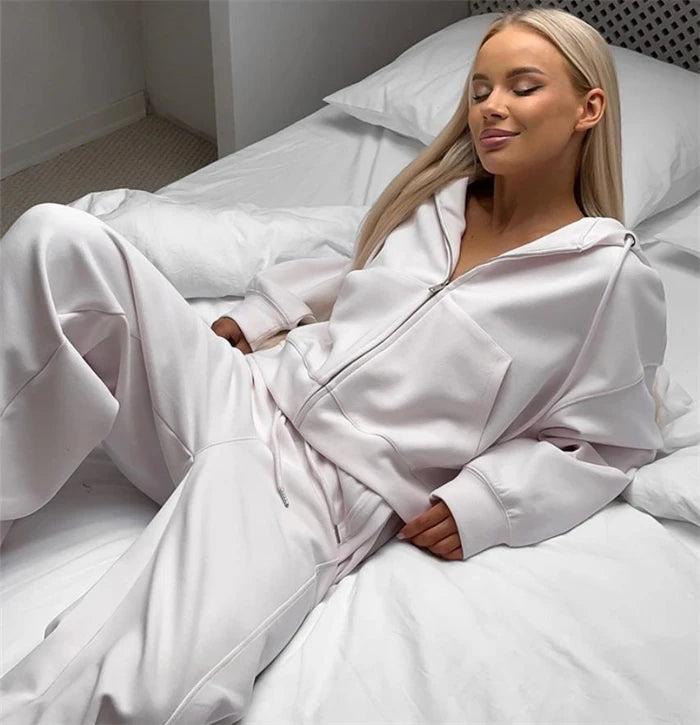 Women’s Zip-Up Hoodie & Pants Set-HighTouch