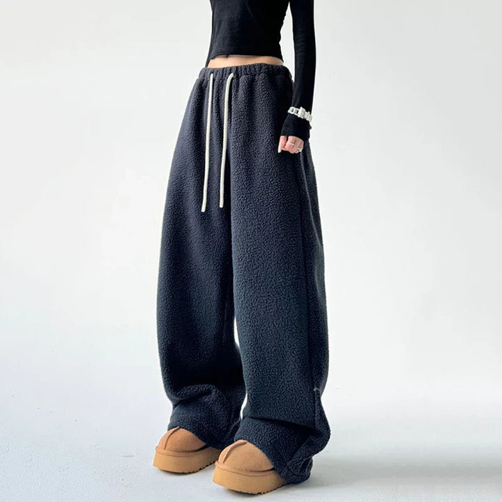 Women’s Fleece Pants with Relaxed Fit for Everyday Wear