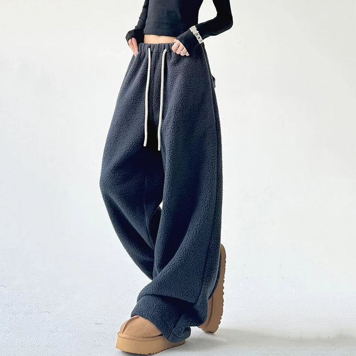 Women’s Fleece Pants with Relaxed Fit for Everyday Wear