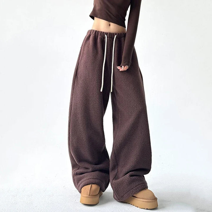 Women’s Fleece Pants with Relaxed Fit for Everyday Wear