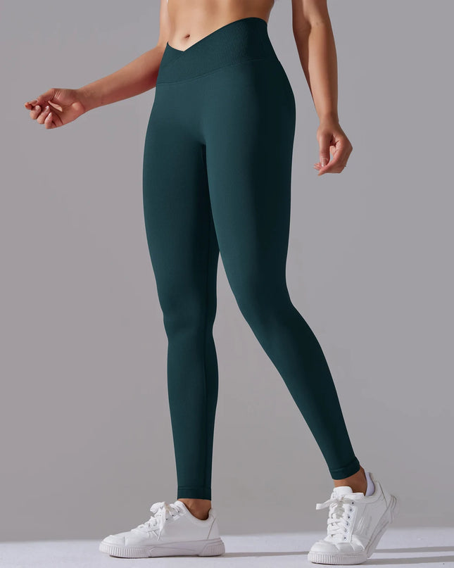 Women’s Seamless High-Waisted Cross-Over Scrunch-Butt Leggings – Lift & Shape
