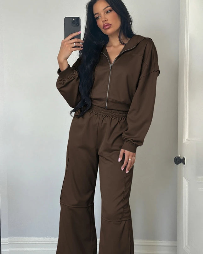 Women’s Panel-Stripe Hoodie & Wide-Leg Tracksuit Set – Sporty Retro Comfort