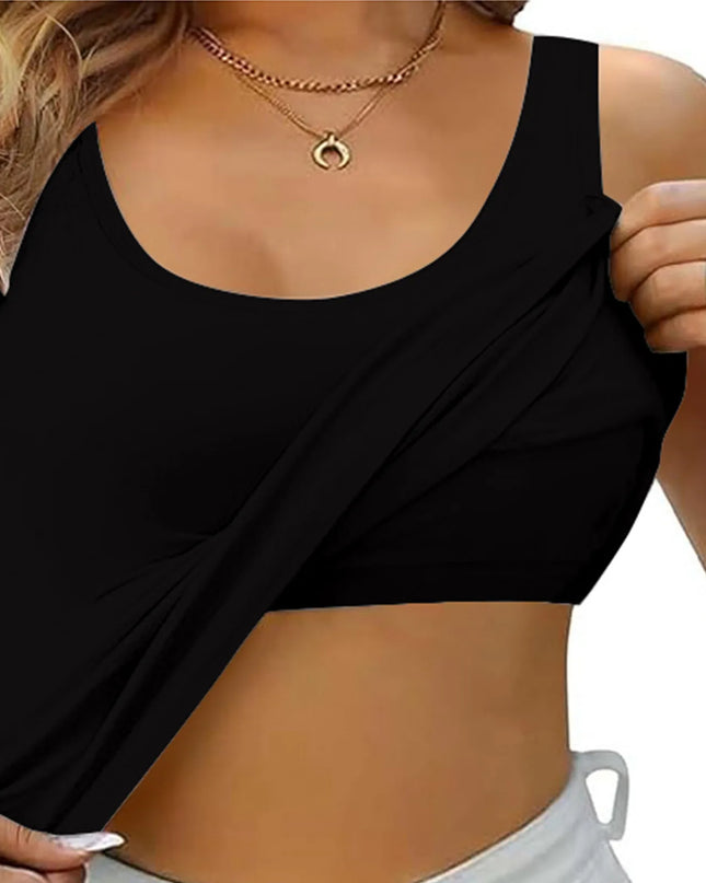 Plus-Size Tank Top with Built-In Bra – Sleek & Supportive Summer Camisole