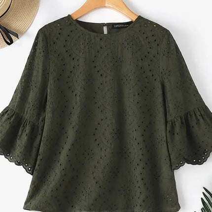Elegant Hollow-Out Lace Blouse