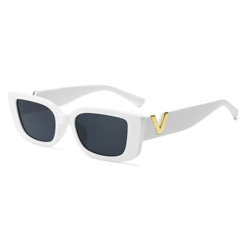 Retro Small‑Frame Cat‑Eye Sunglasses-HighTouch