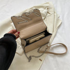 Fashionable Crossbody Bag – Solid Color Shoulder Bag-HighTouch
