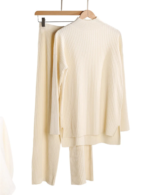 Women’s Knit Turtleneck Tracksuit Set