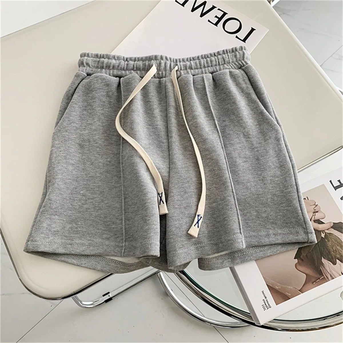 Comfy Retro Korean High-Waist Loose Shorts – Relaxed Chic & Sporty Comfort