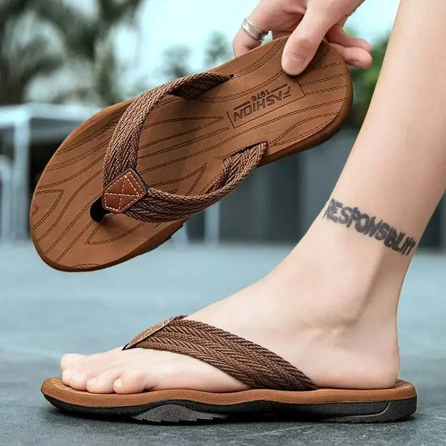 Men’s Anti-Slip Beach Flip-Flops – Lightweight & Breathable Summer Sandals