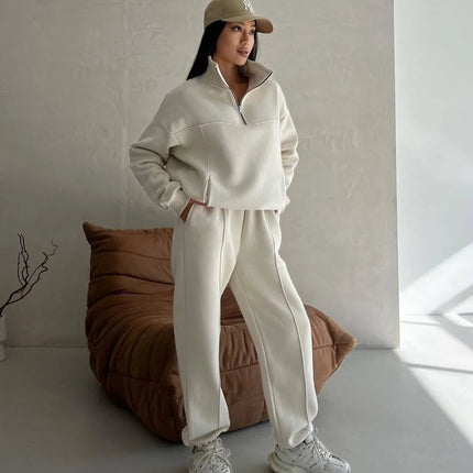Women’s Fleece Tracksuit Set – Soft Hoodie & Jogger Pants for Cozy Style