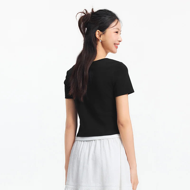Sleek Fake Two‑Piece Cropped Tee – Slimming U‑Neck for Chic-HighTouch