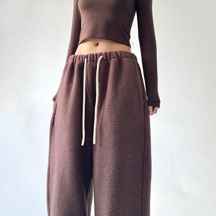 Women’s Fleece Pants with Relaxed Fit for Everyday Wear