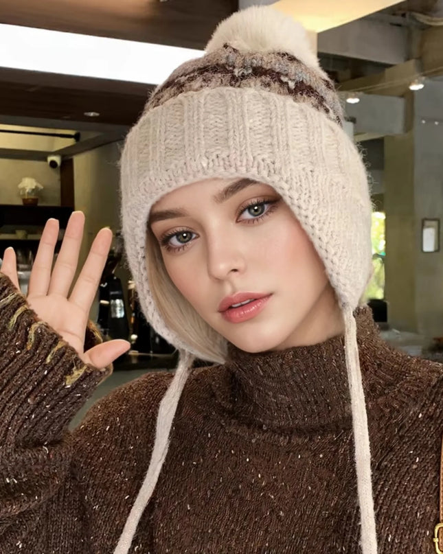 Fashionable Women's Winter Beanie with Pom-Pom