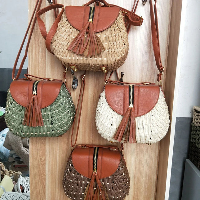 Small Fresh Straw Crossbody Bag – Lightweight Purse