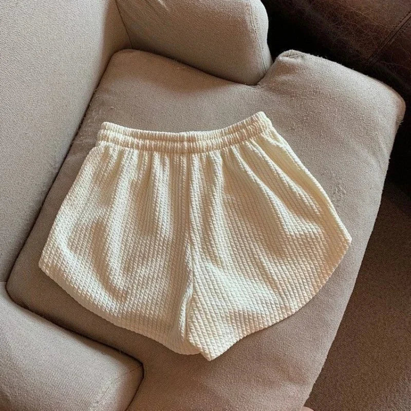 High-Waist Wide-Leg Running Shorts – Lightweight Gym Hot Pants for Women