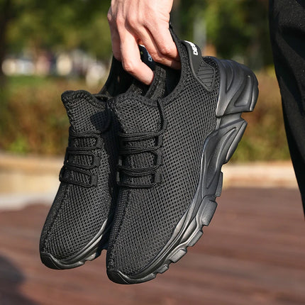 Men’s Lightweight Breathable Running Shoes