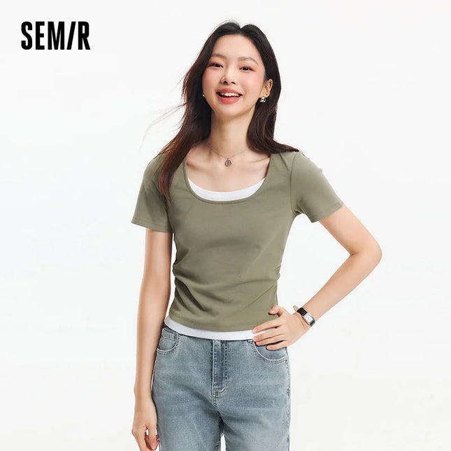 Sleek Fake Two‑Piece Cropped Tee – Slimming U‑Neck for Chic