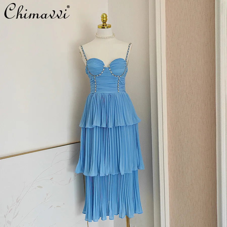 Elegant Diamond Pleated A-Line Evening Dress – Sleeveless V-Neck Gown