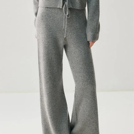 Women’s Cashmere Knitted Hooded Set